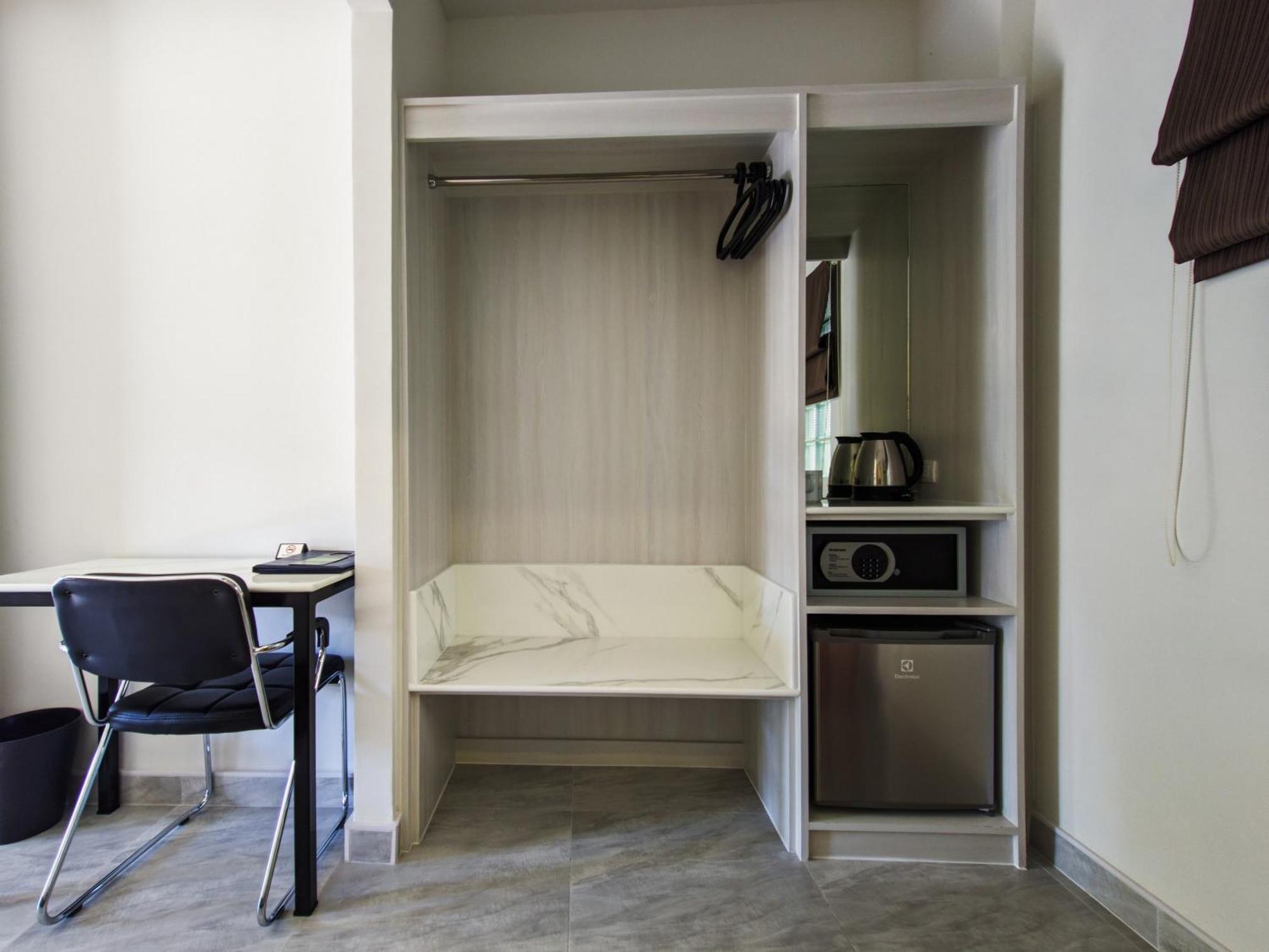 Phuket Airport Hotel - Sha Extra Plus Nai Yang Beach Εξωτερικό φωτογραφία